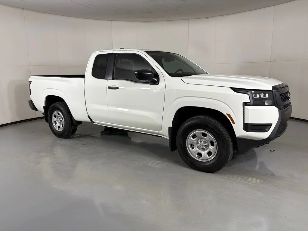 New 2026 Glacier White Nissan King Cab® S image 9