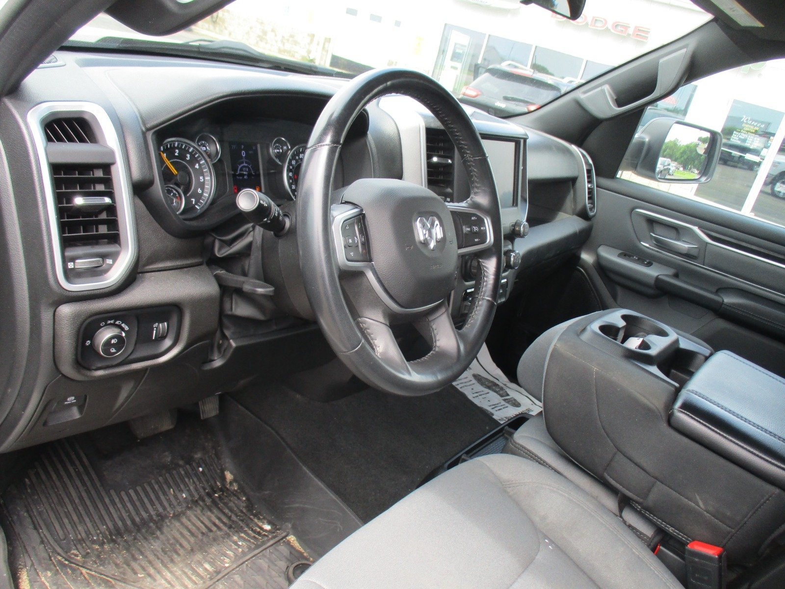 Used 2022 WHITE Ram Big Horn image 12