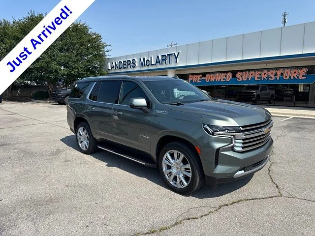 Used 2023 Green Chevrolet High Country image 1