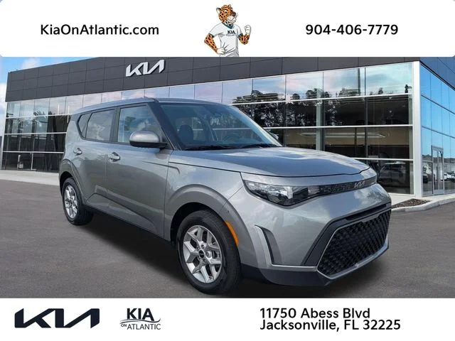2025 Kia Soul 2.0L LX IVT's photo