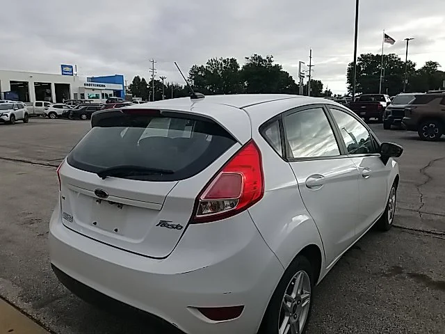 Used 2019 White Ford SE image 34