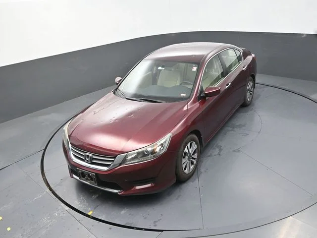 Used 2013  Honda LX image 25
