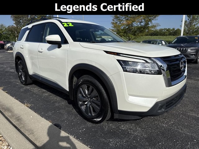 2022 Nissan Pathfinder SV