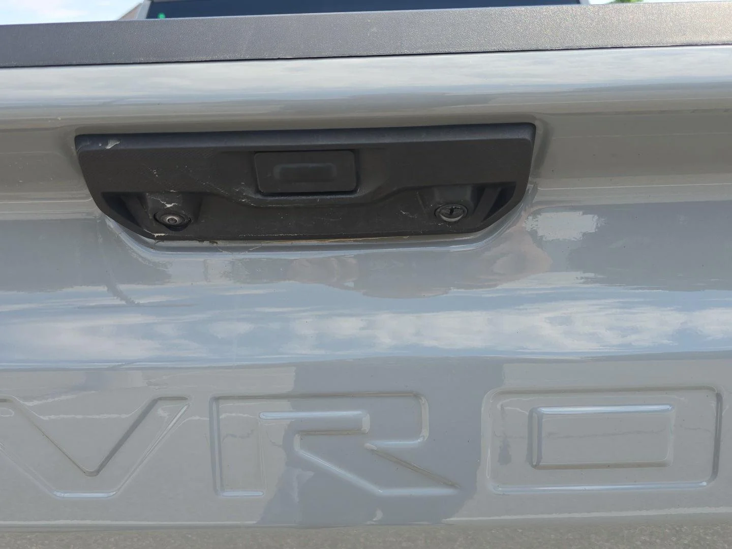 Used 2024 Slate Gray Metallic Chevrolet LT image 29