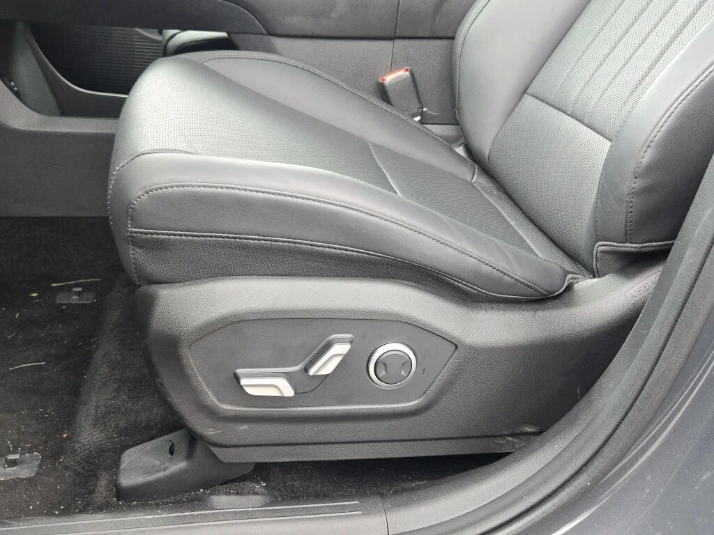 Used 2026 Gray Hyundai SEL image 23