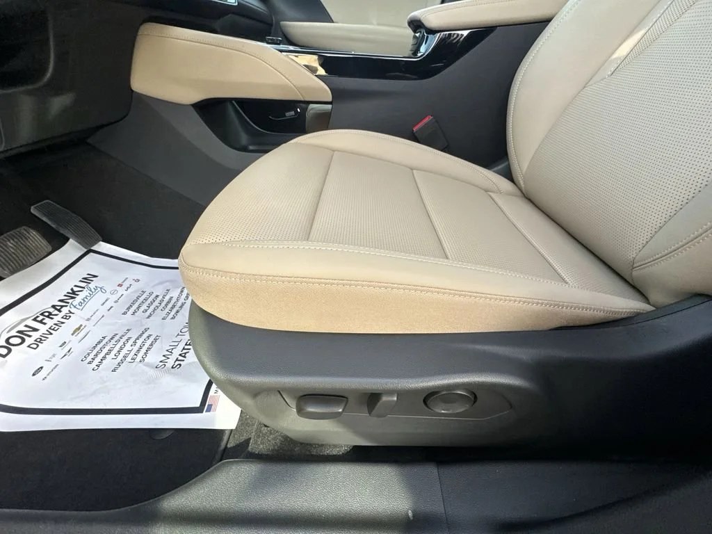 New 2026 Quartz Blue Metallic Buick Preferred image 12