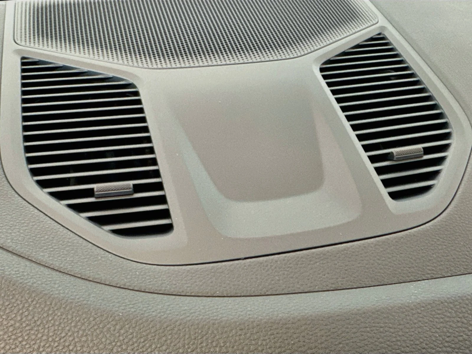New 2026 Vanadium Grey Metallic Porsche  image 29
