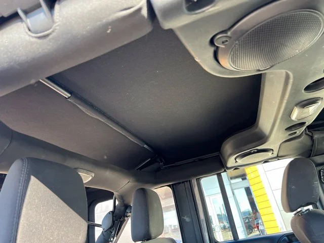 Used 2014 Gray Jeep Unlimited Sport image 27