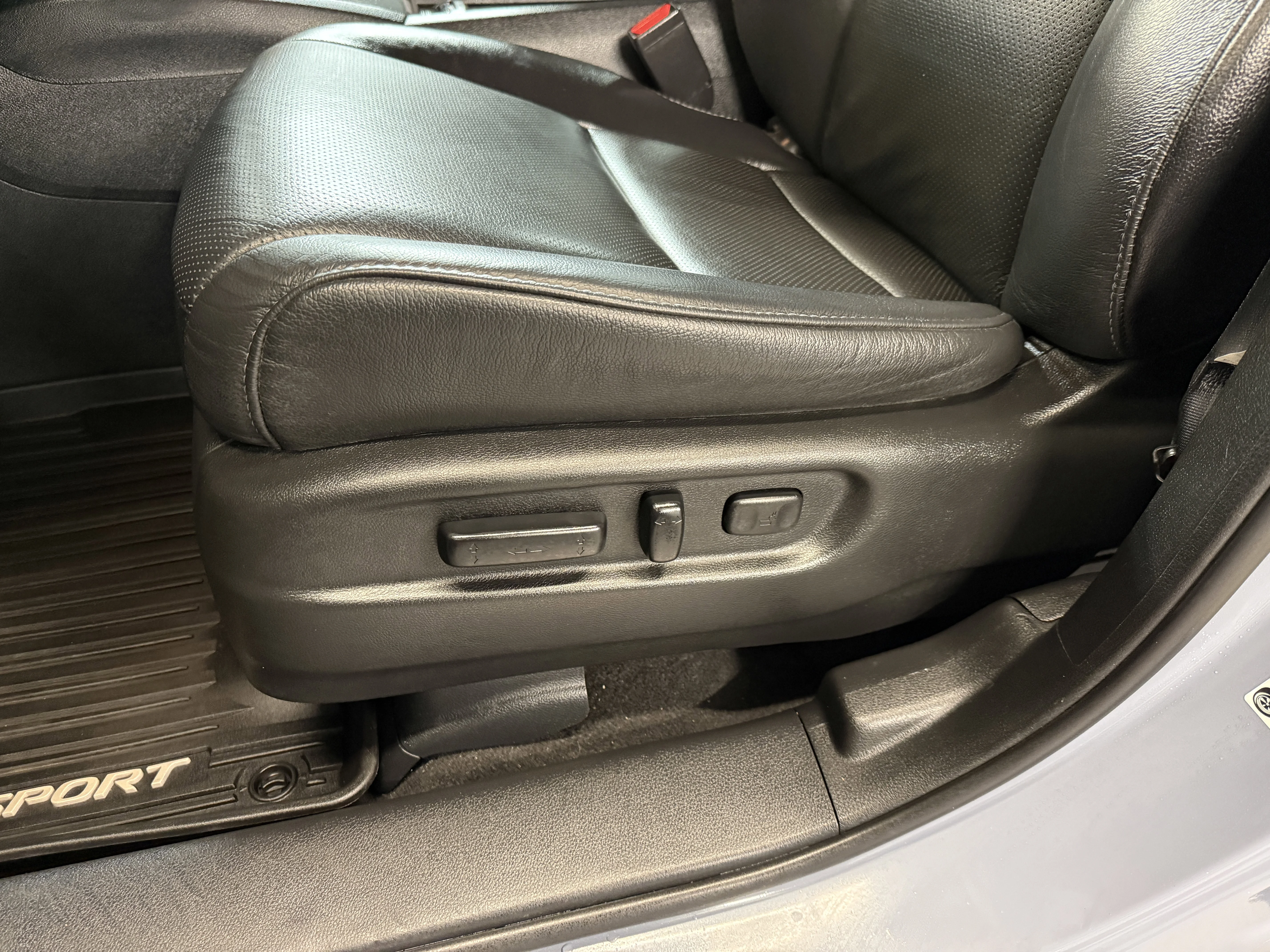 Certified Used 2023 Sonic Gray Pearl Honda EX-L image 13