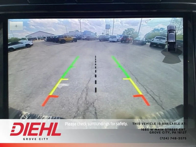 Used 2022 White Ford Lariat image 24