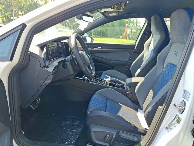New 2026 White/off-white Volkswagen Base image 9