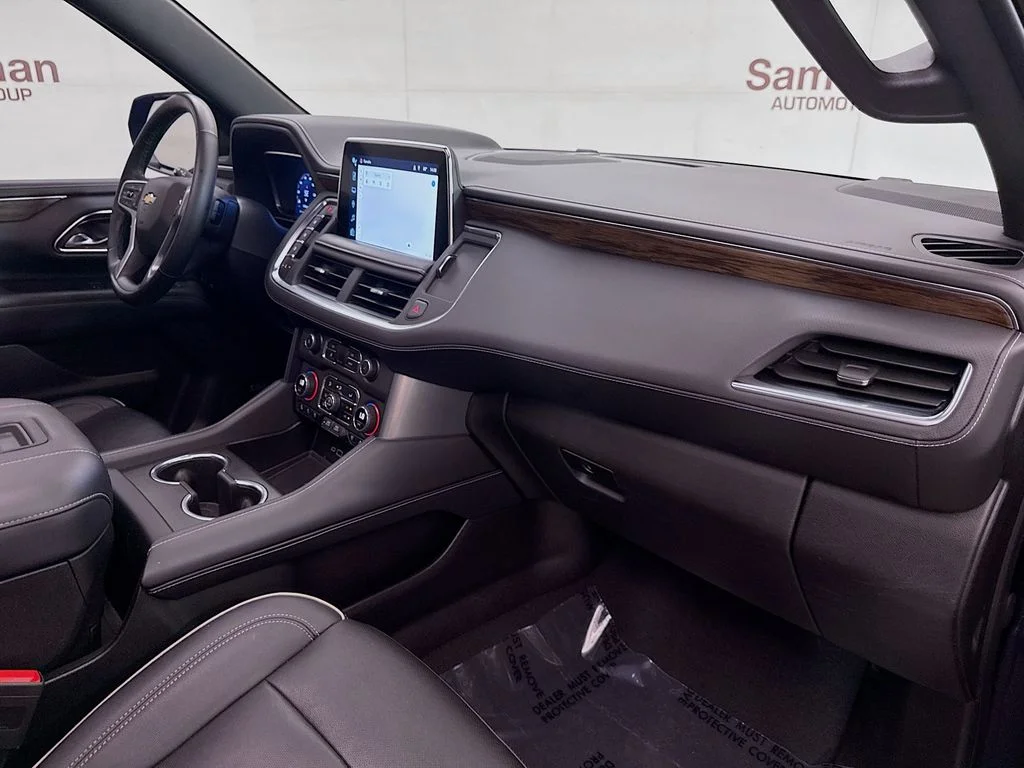 Used 2023 Gray Chevrolet Premier image 33