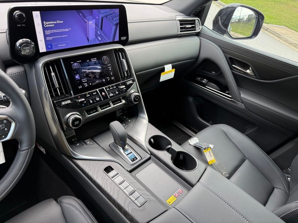 New 2026 Caviar Lexus LX 700h LUXURY image 29