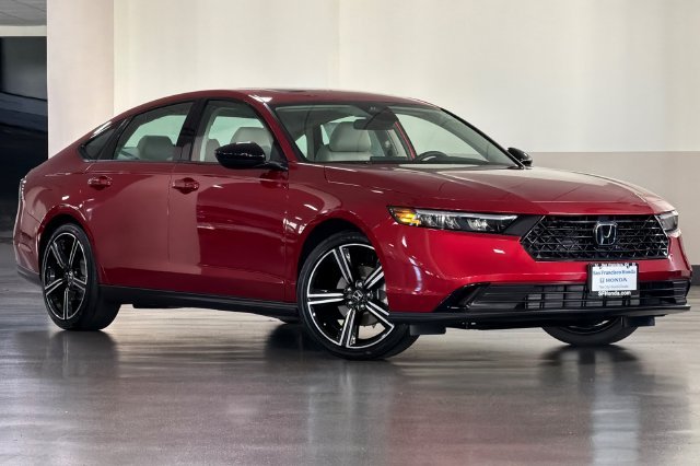 New 2026 Radiant Red Metallic Honda SE image 2