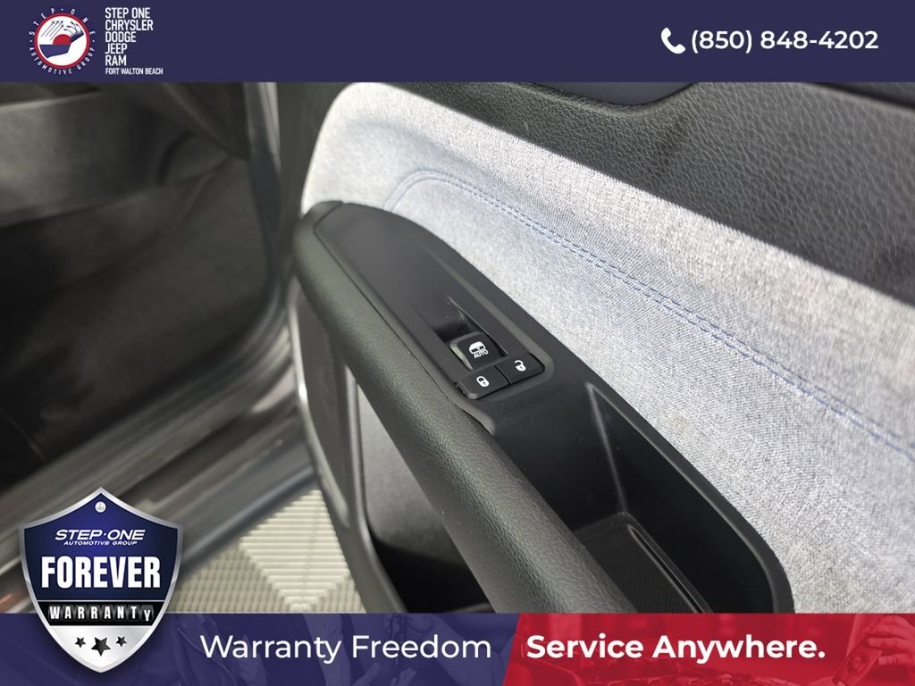 Used 2024 Gray Jeep Latitude image 32
