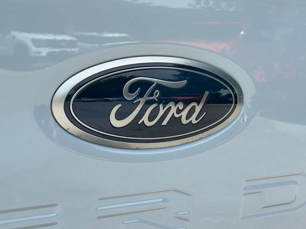 New 2026 Avalanche Ford Lariat image 25