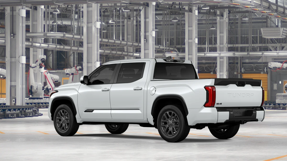 New 2026 Wind Chill Pearl Toyota Platinum image 6