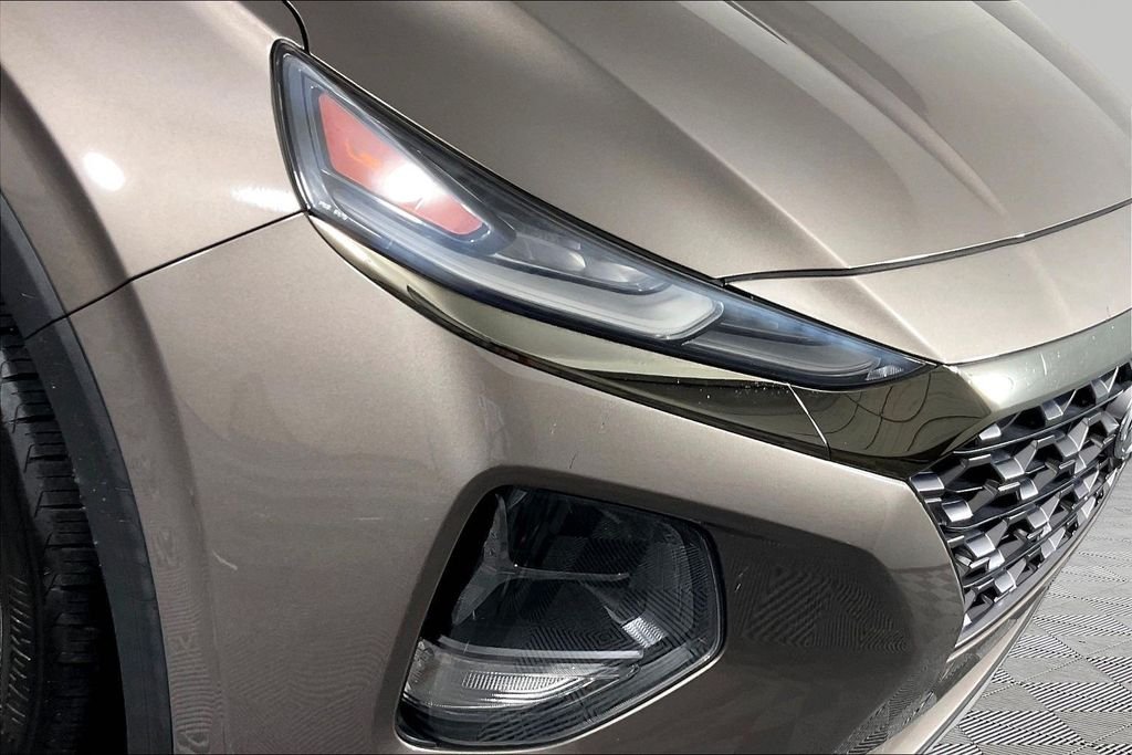 2020 Hyundai Santa Fe Limited - Photo 29