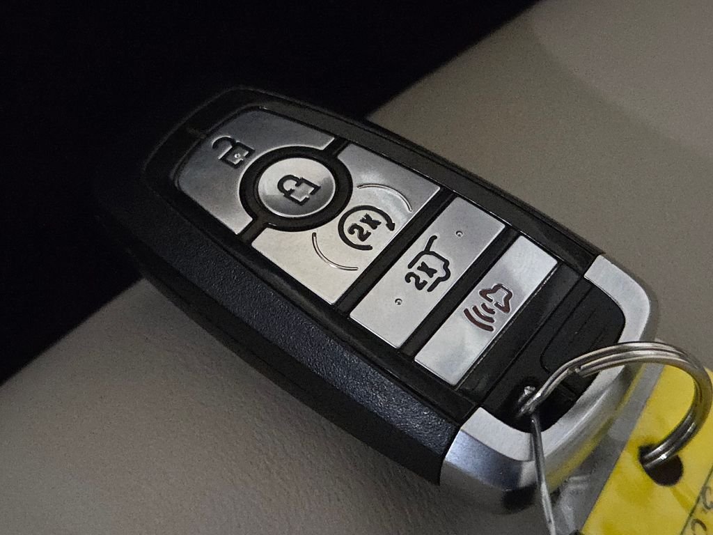 2022 Ford Explorer Platinum - Photo 36