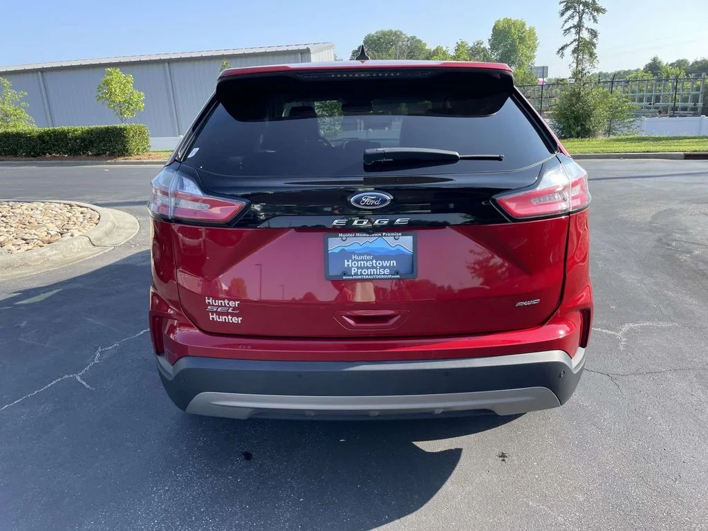 2024 Ford Edge SEL - Photo 5