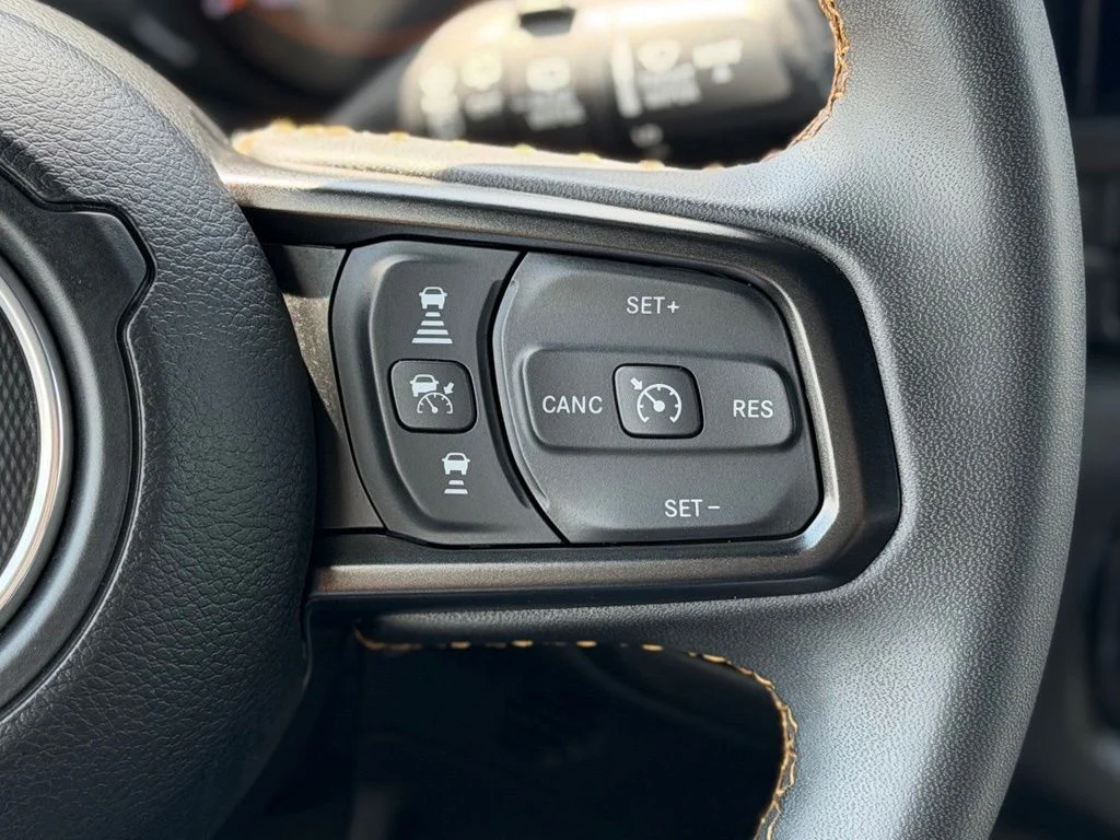 Used 2024 Black Jeep Sport S image 9