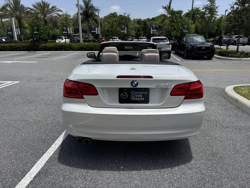 Used 2012 BMW 3 Series 328i with VIN WBADW7C59CE728551 for sale in Coconut Creek, FL