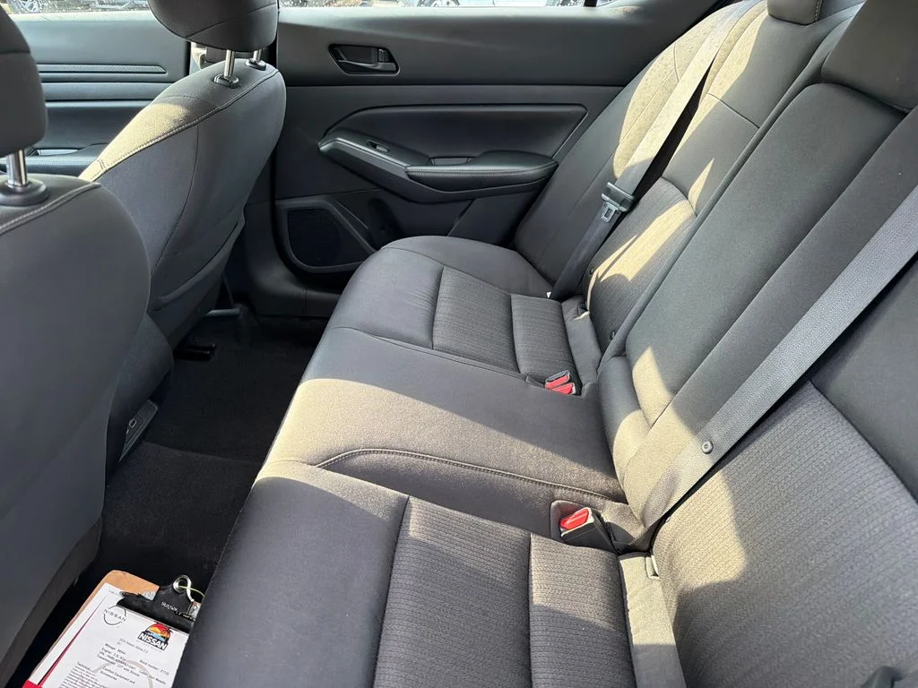Used 2024 Gray Nissan 2.5 SV image 31