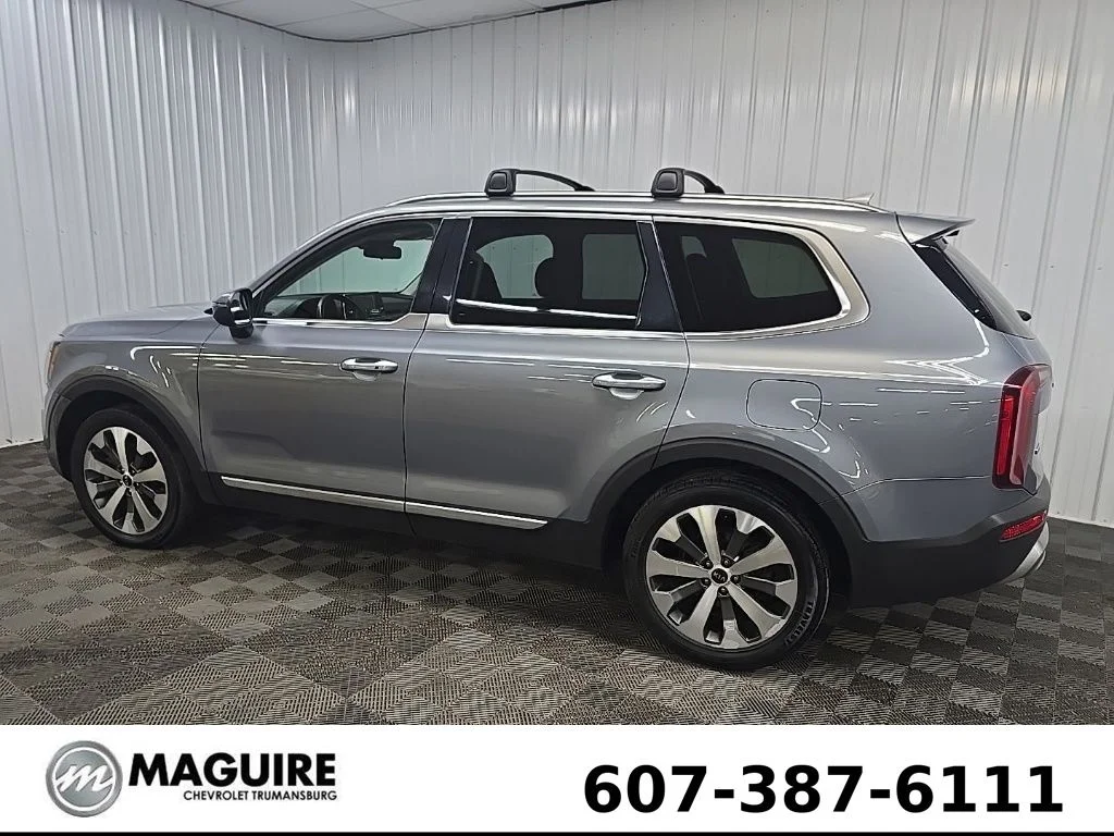 Used 2020 Silver Kia S image 4
