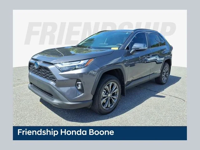 Used 2024 Gray Toyota XLE Premium image 1