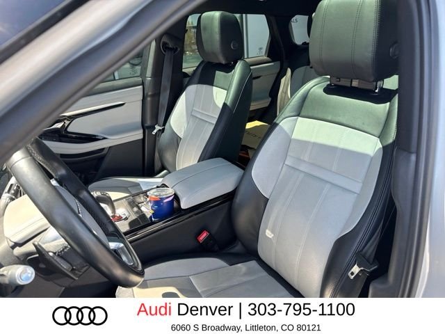 Used 2020 Silver Land Rover First Edition image 13