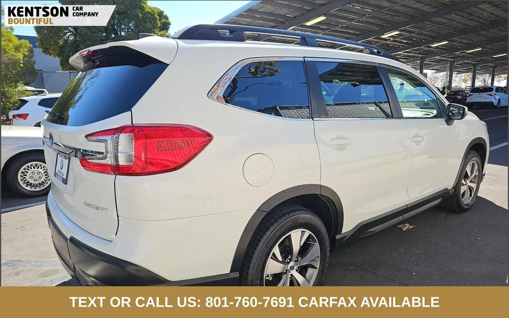 Used 2023 White Subaru Premium image 3