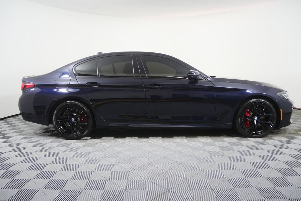 Certified Used 2023 Carbon Black Metallic BMW 540i image 6