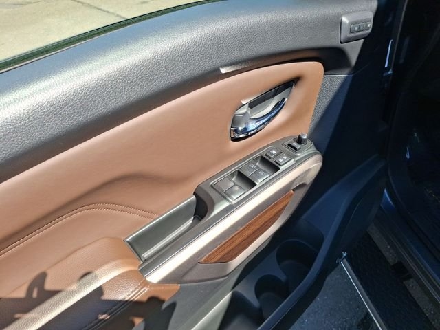 Used 2023 Gray Nissan Platinum Reserve image 15