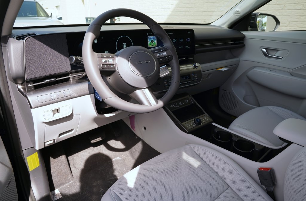 New 2027 Abyss Black Pearl Hyundai Limited image 30