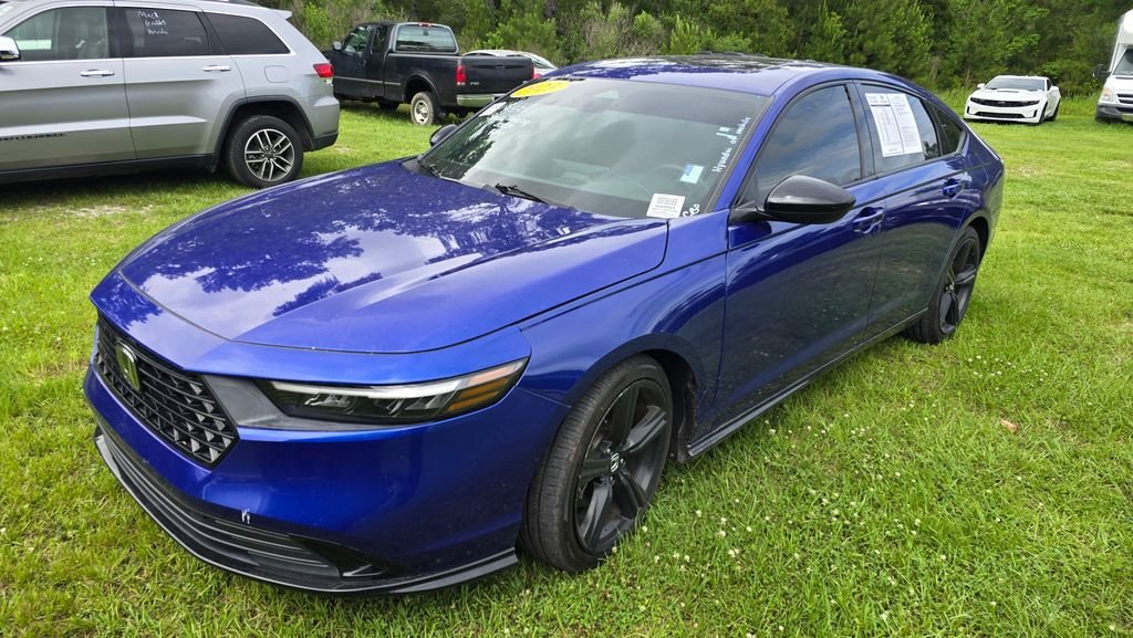 2023 Honda Accord Hybrid Sport-L w/o BSI's photo