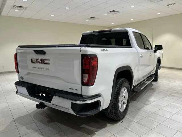 Used 2020 Summit White GMC SLE image 5