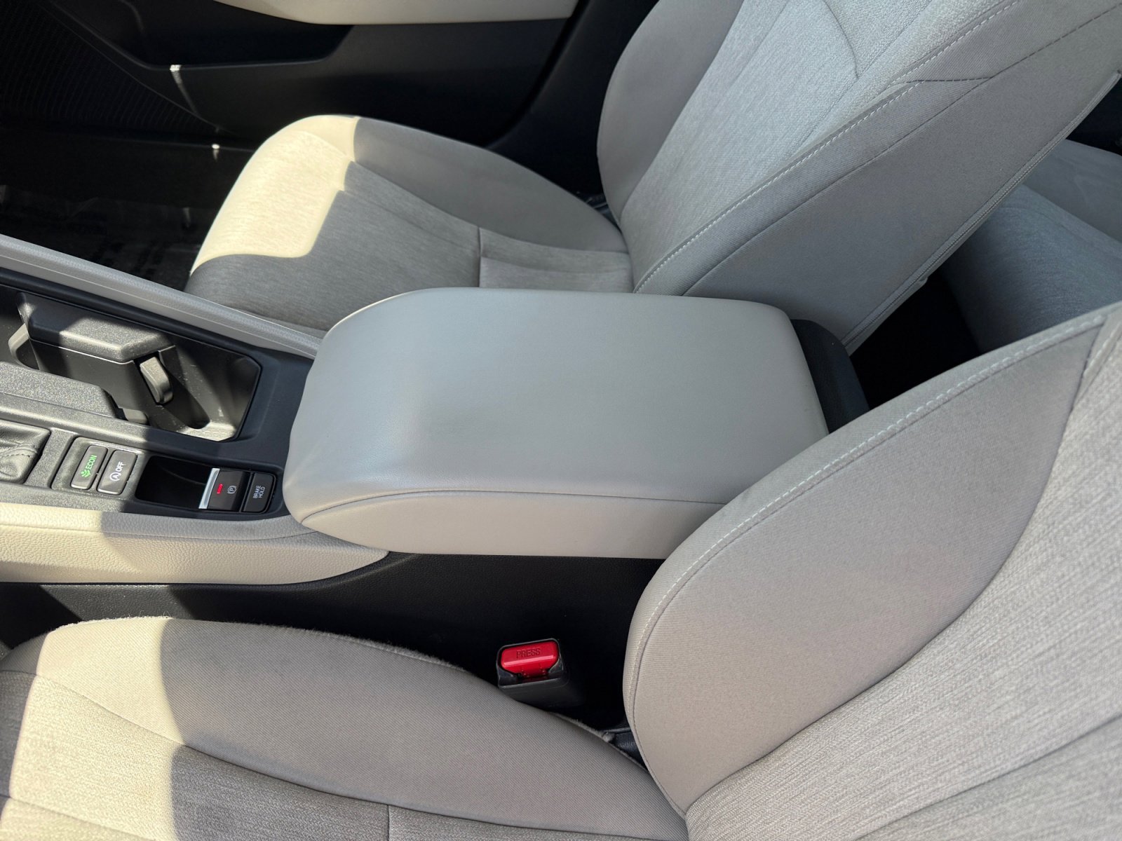 Used 2024 Platinum White Pearl Honda LX image 14