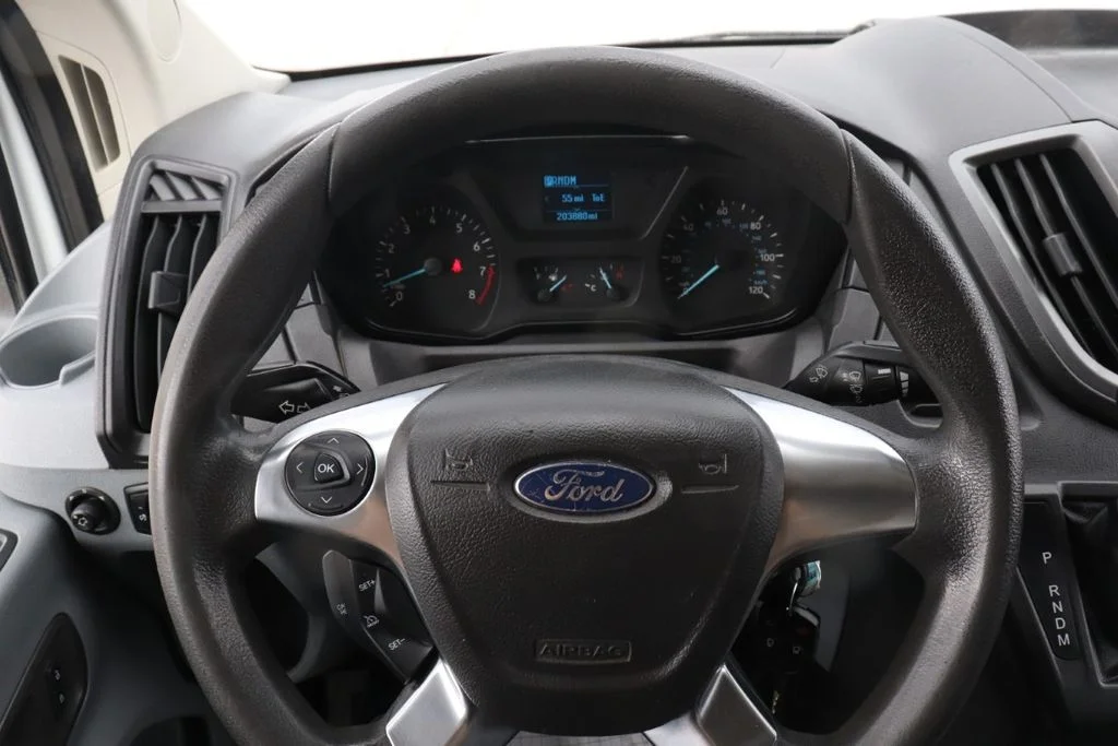 Used 2015 White Ford Base image 29