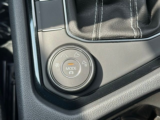 New 2026 Monument Gray Volkswagen 1.5T SEL image 35