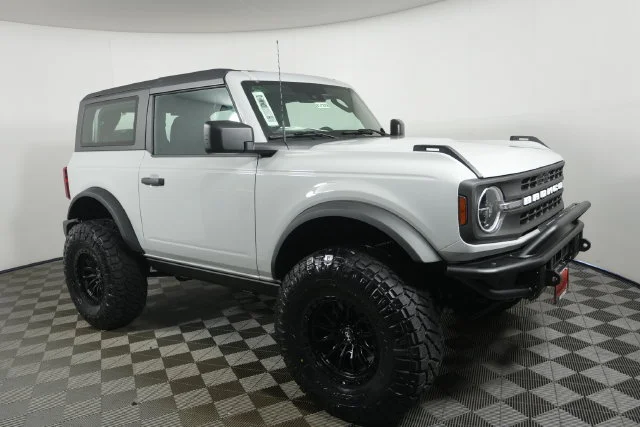 New 2026 Avalanche Gray Ford Base image 1
