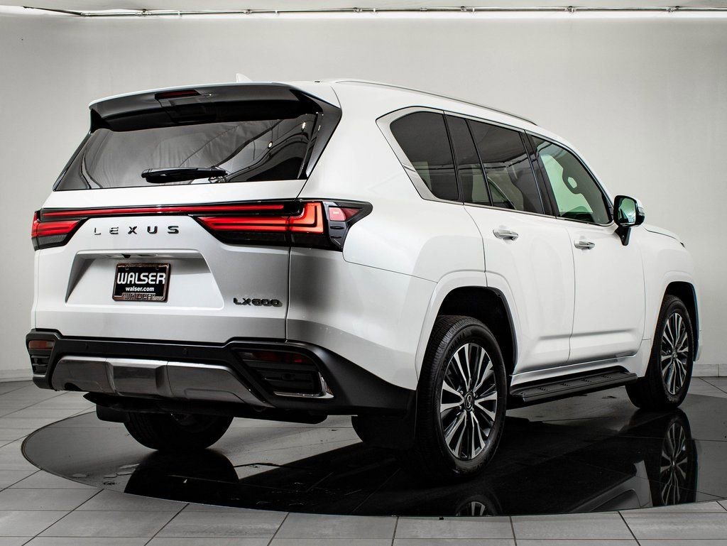 Used 2024 White Pearl Lexus 600 Premium image 10