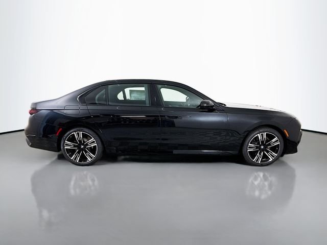 Used 2026 Black BMW 760i xDrive image 8