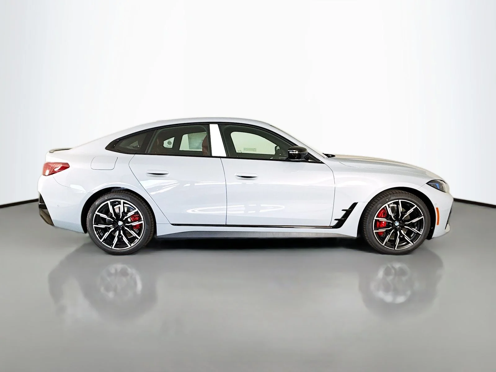 New 2026 Brooklyn Grey Metallic BMW eDrive40 image 8