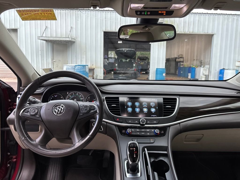 Used 2017 Red Buick Essence image 9
