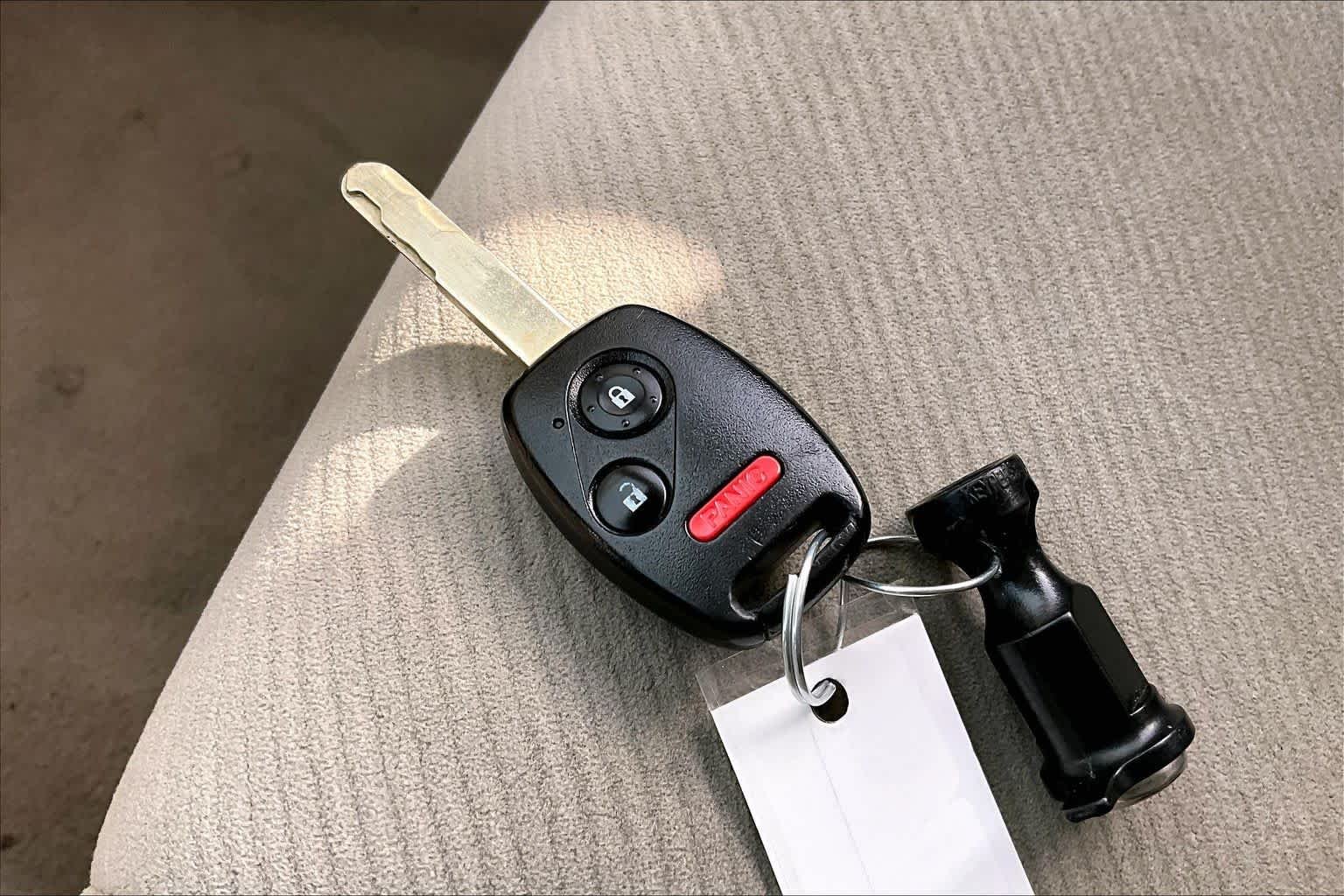 Used 2011 Taffeta White Honda LX image 13