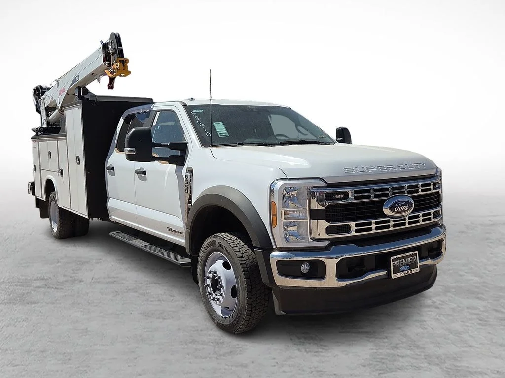 2024 Ford F-550 Super Duty Chassis Cab