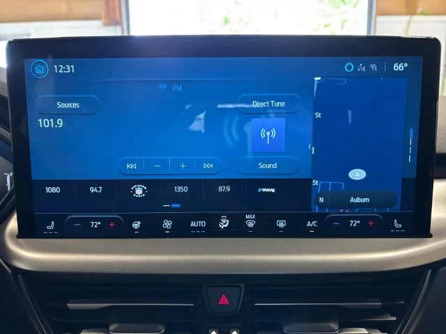 Used 2024 White Ford Active image 19