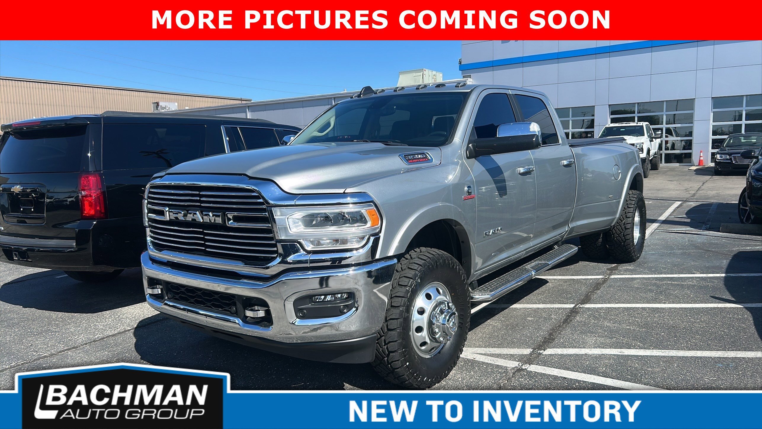 Used 2022 Billet Silver Metallic Clearcoat Ram Laramie image 4