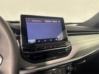 Certified Used 2024  Jeep Limited image 14
