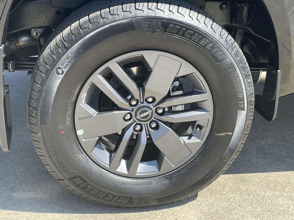 New 2026 Super Black Nissan Crew Cab SV image 6